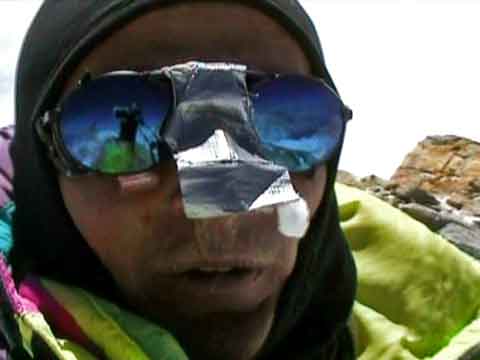 
Jean-Christophe Lafaille On Dhaulagiri Summit May 20, 2003 - Trio For One Jean-Christophe Lafaille DVD
